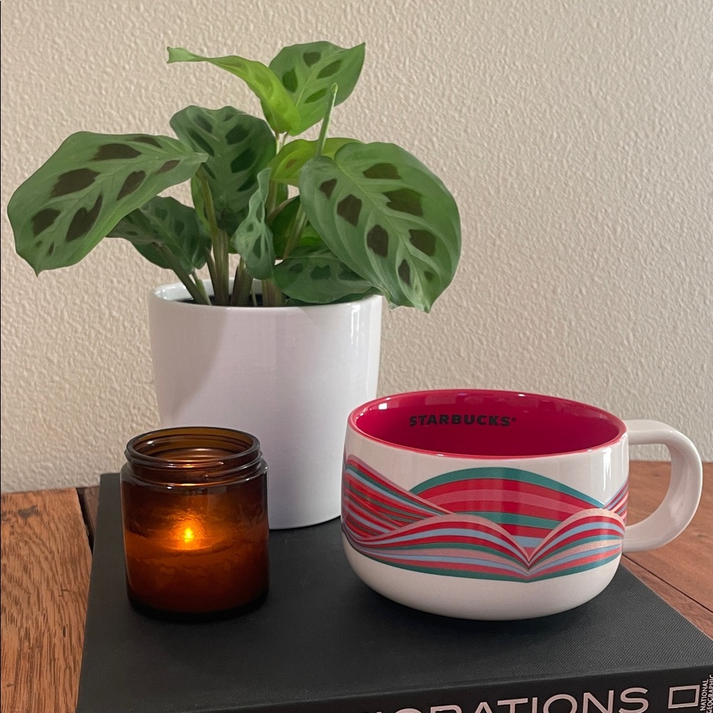 Starbucks 2024 Candy Twist Holiday Mug – 16 oz – Limited Edition